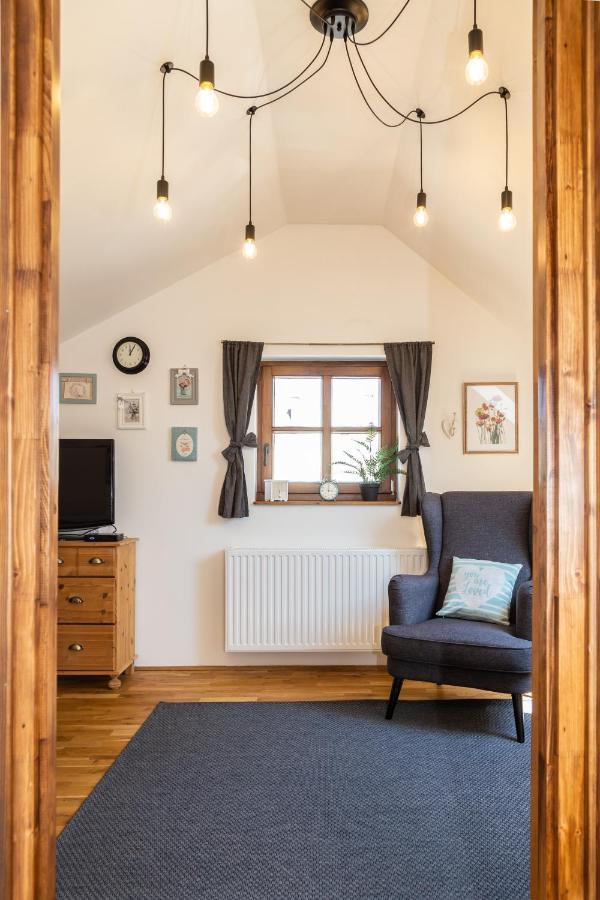 Vanilia Apartman Lägenhet Eger Exteriör bild